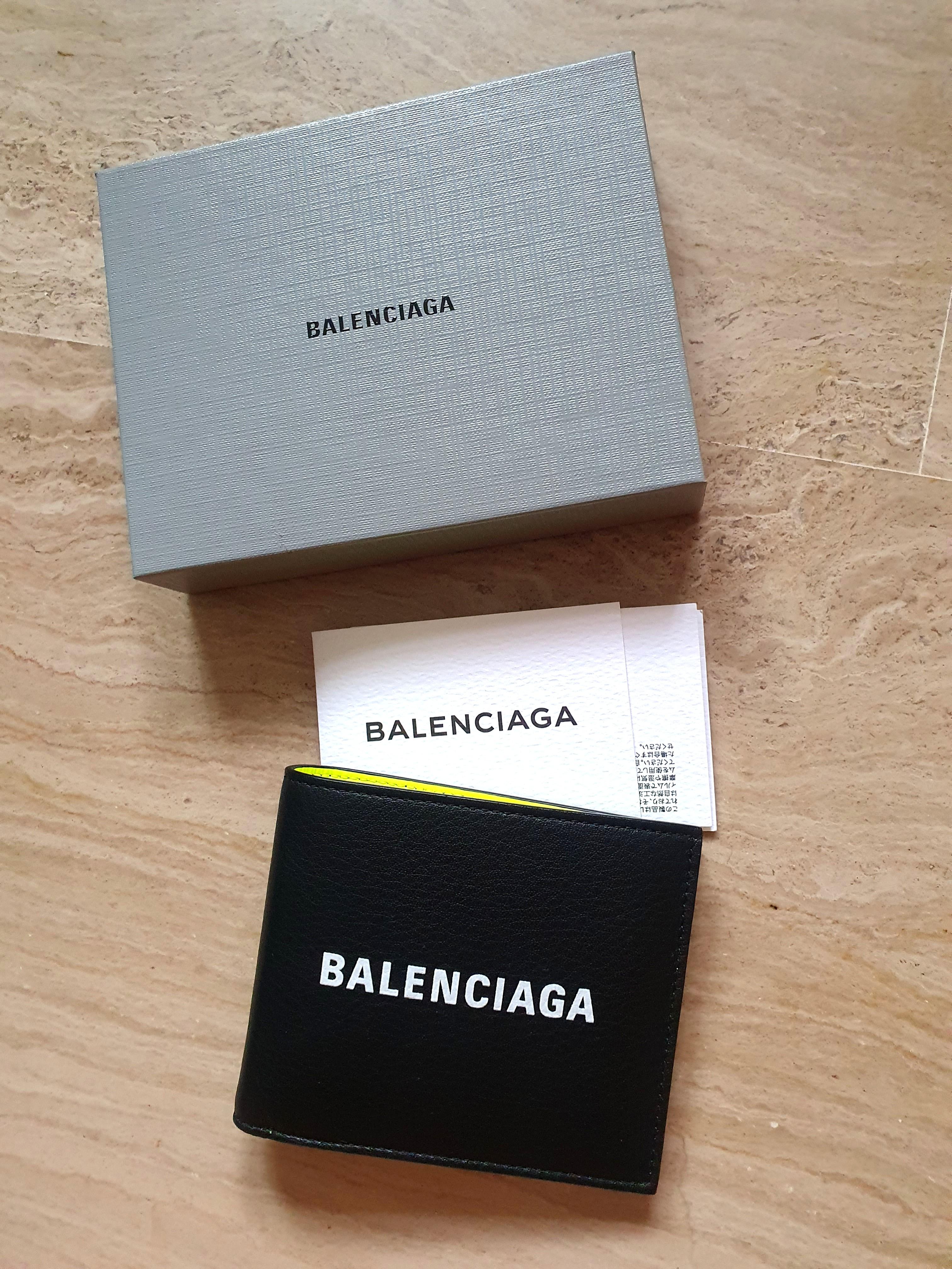 balenciaga bifold wallet