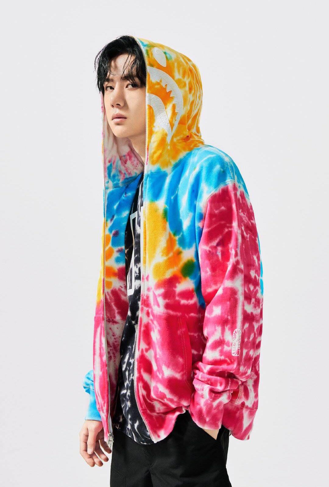 bape tie dye hoodie