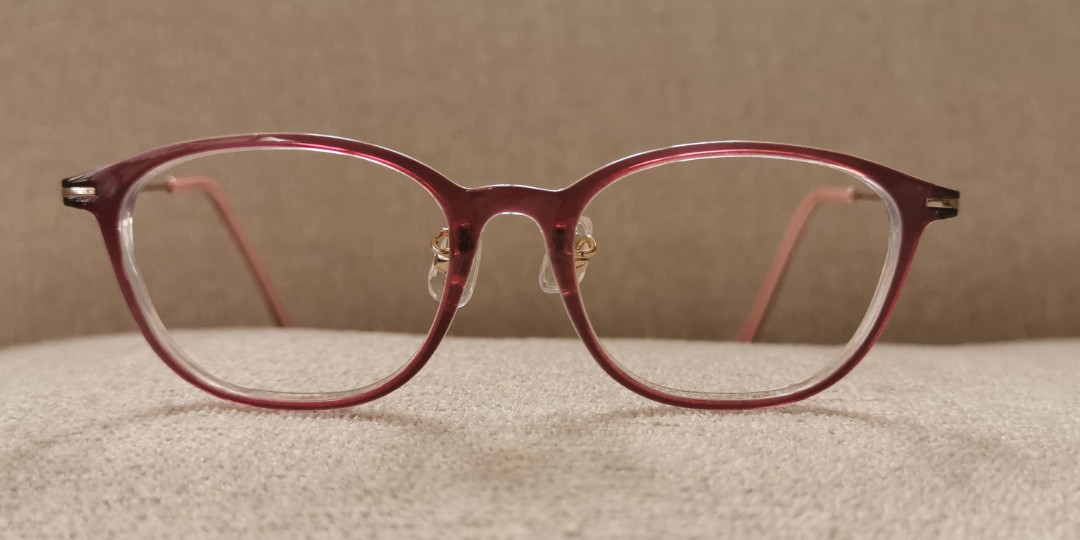 Brand new zoff glasses frames, 其他, 其他 Carousell