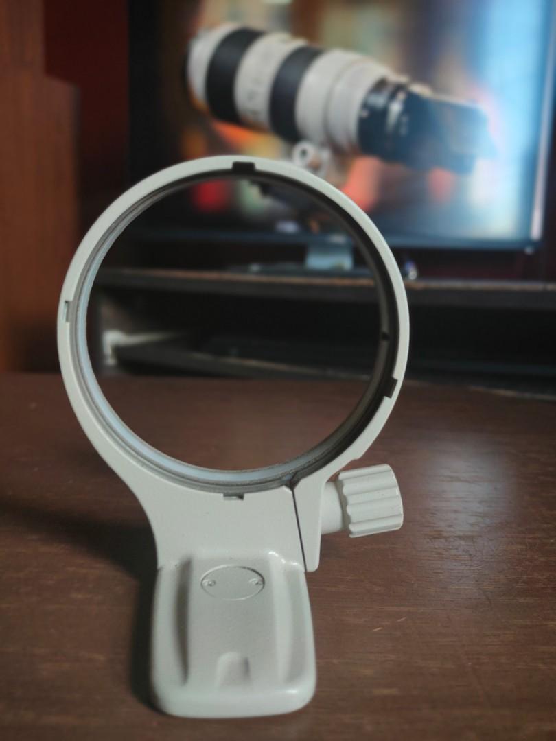 AUTHENTIC/ORIGINAL CANON TRIPOD MOUNT RING B (W) WHITE COLLAR