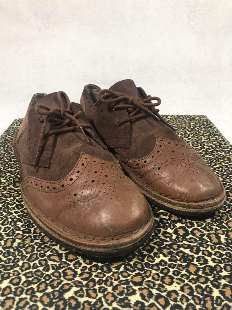 Clarks discount wingtip shoes