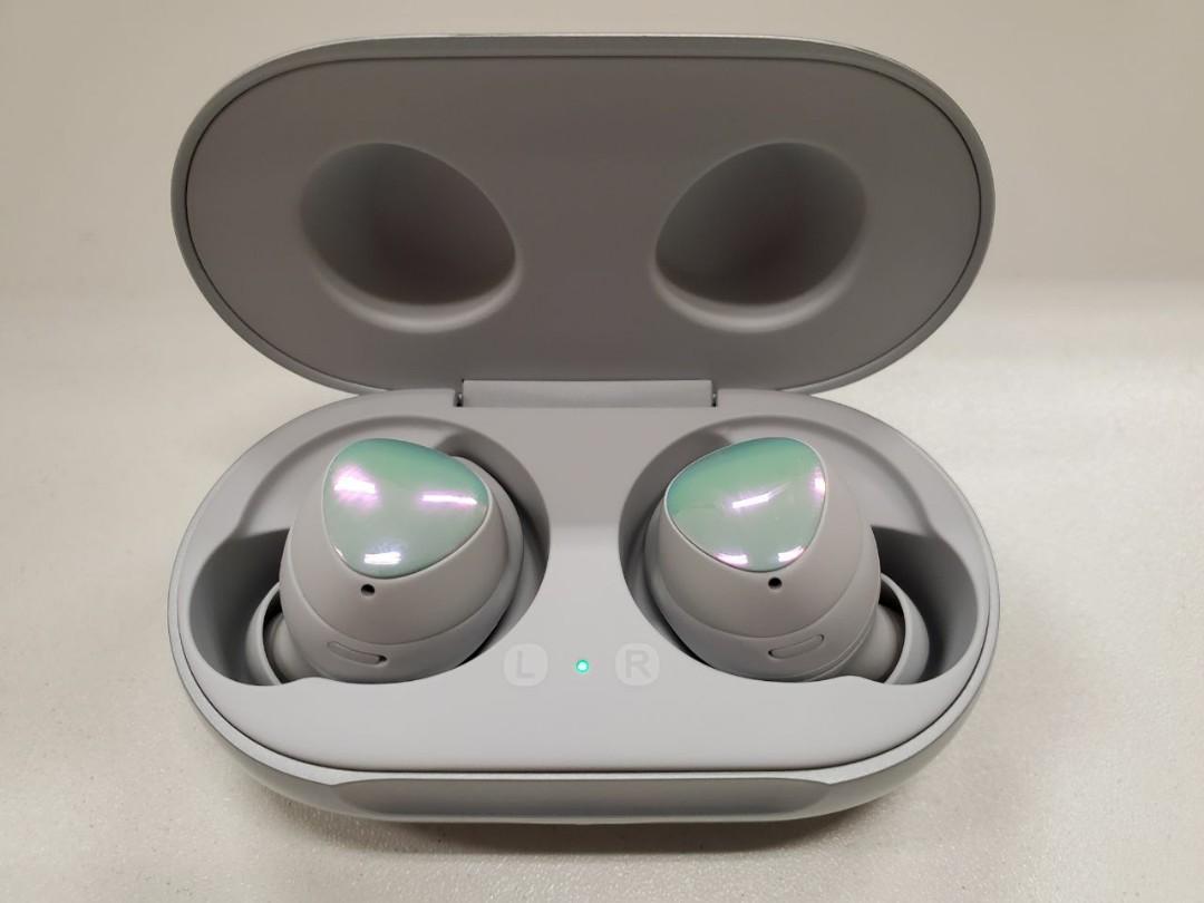Galaxy buds shop aura glow