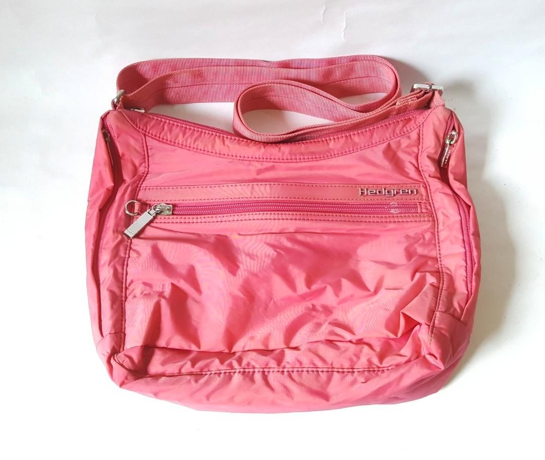 Hedgren Sling Bag, Women's Fashion, Bags & Wallets, Crossbody Bags on