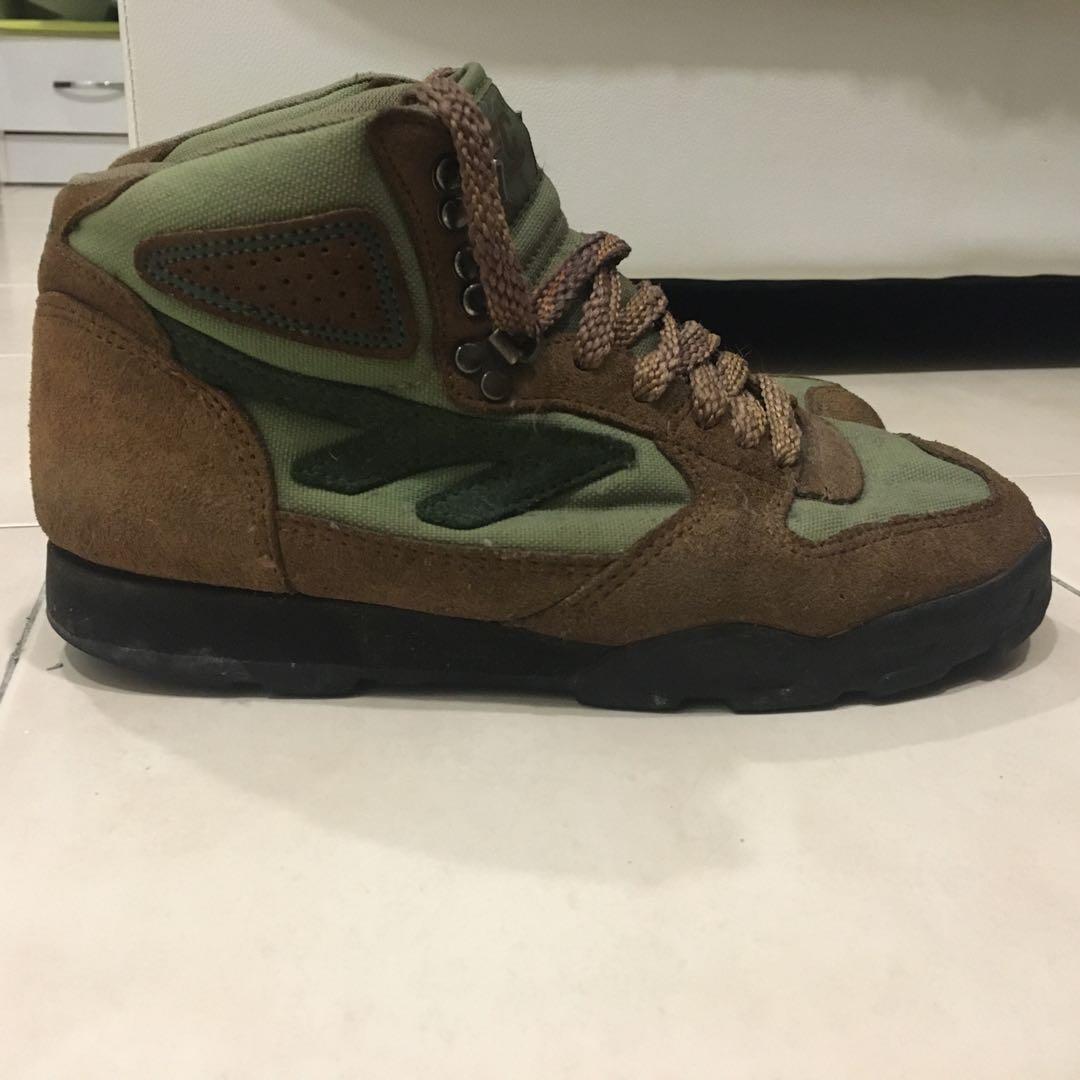 Old school hi outlet tec boots