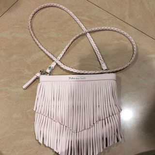 (Category: ) located in . Submitted by ains.preloved (Listing ID 1016146525, Image 1). Description: .