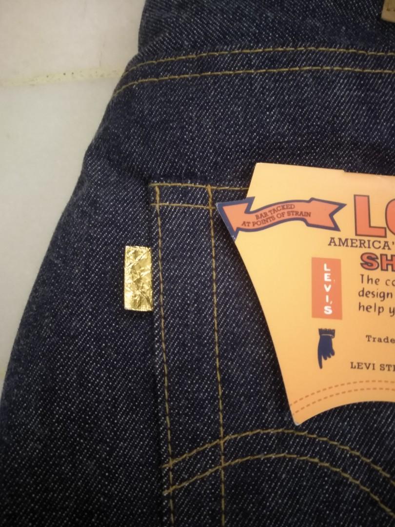 Levis Vintage Clothing 1971 Golden Ticket 34*32, Men's Fashion, Bottoms,  Jeans on Carousell