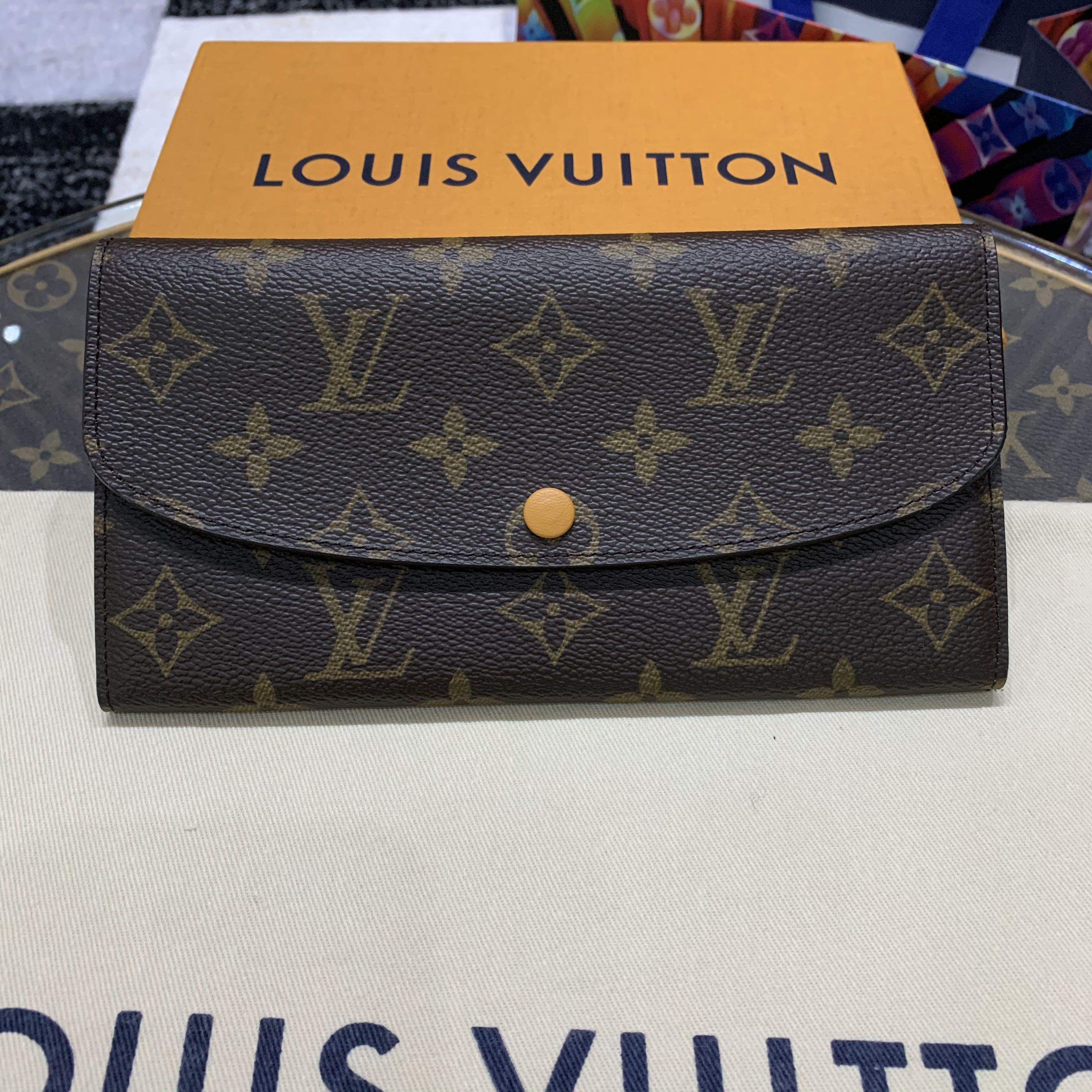 Louis Vuitton - Emilie Wallet - Monogram - Fuchsia - Women - Luxury