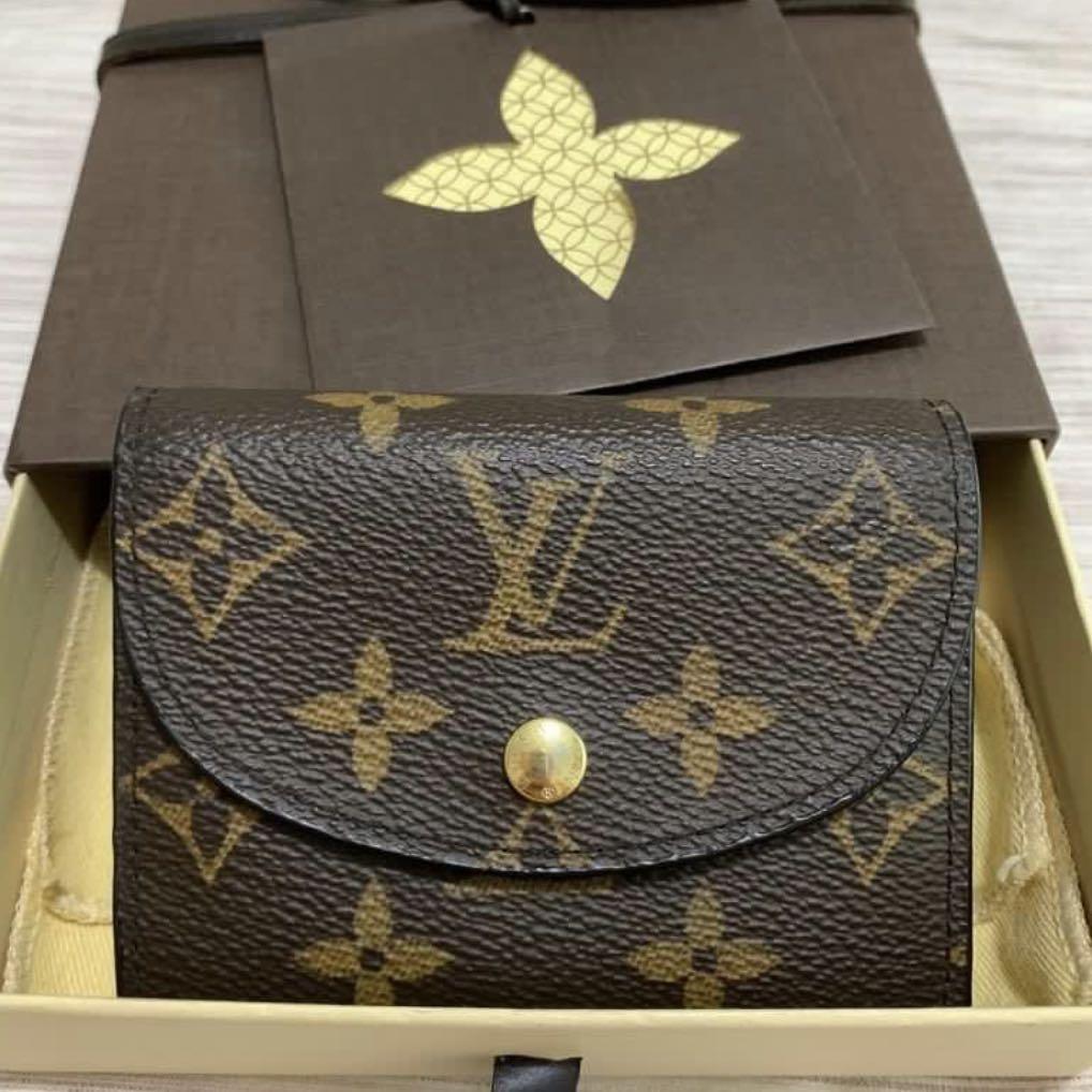 Louis Vuitton Zippy Wallet, Luxury, Bags & Wallets on Carousell