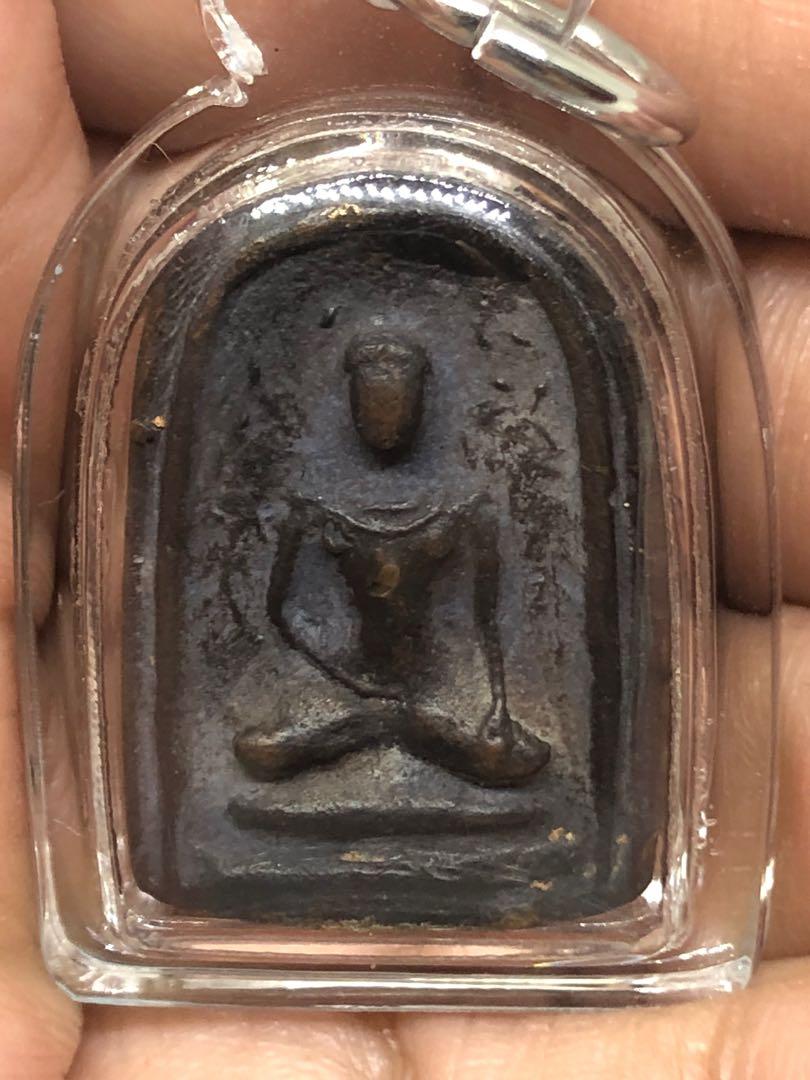 LP Cher. Wat Klang Bang Kaew. 2549. (3.7cm w/case). 100, Hobbies & Toys, Memorabilia