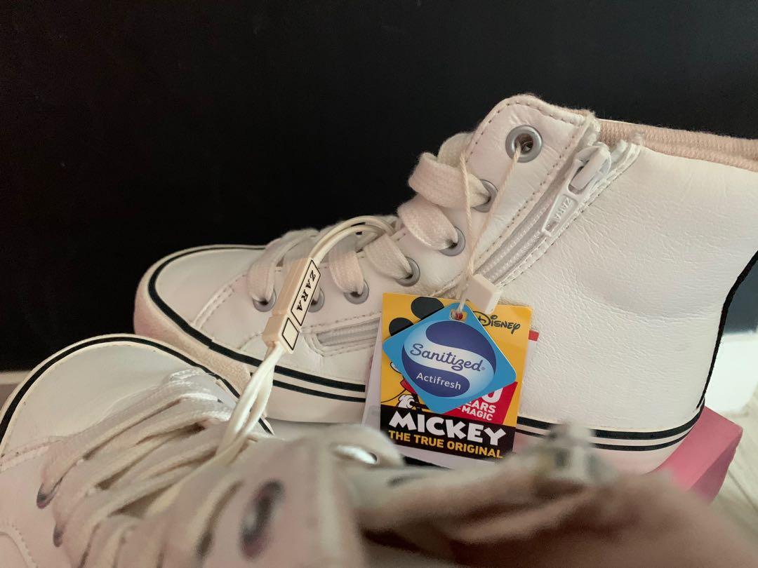 mickey and minnie converse