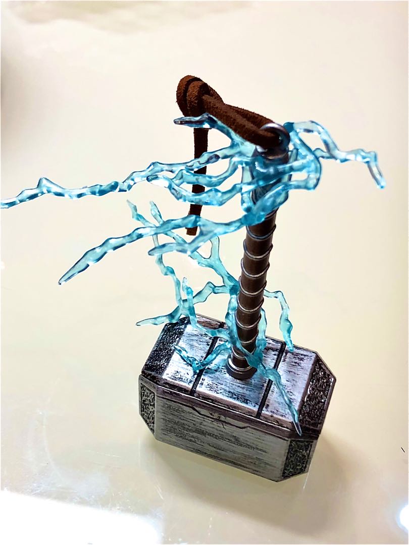 Mjolnir Thor S Hammer W Lightning Strikes 1 6 Scale Die Cast Hobbies Toys Toys Games On Carousell