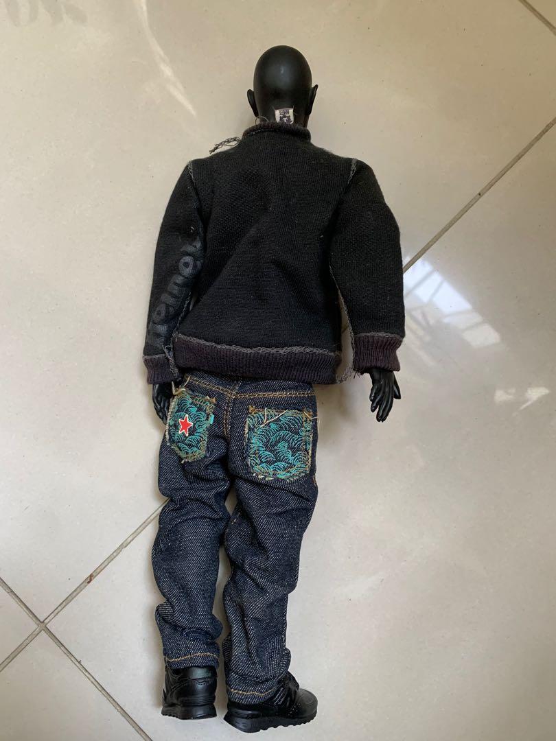 New balance rmc heineken figure, 玩具 & 遊戲類, 玩具 Carousell