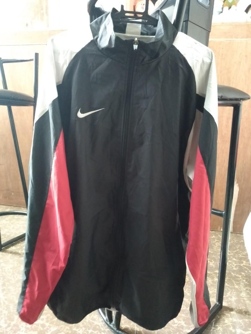 nike tri color windbreaker