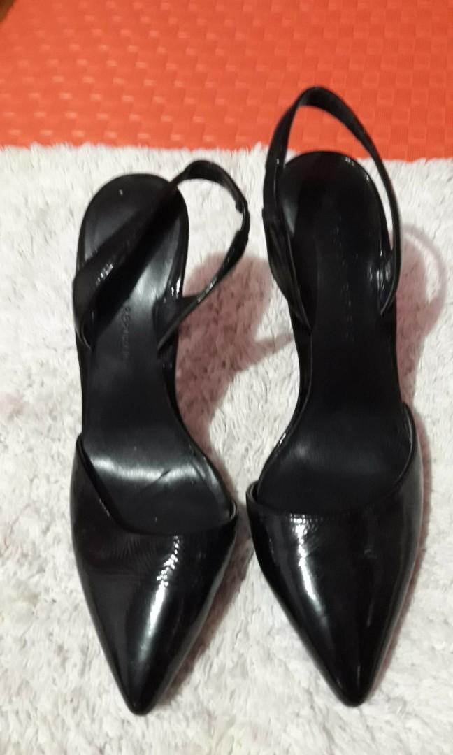 banana republic black heels