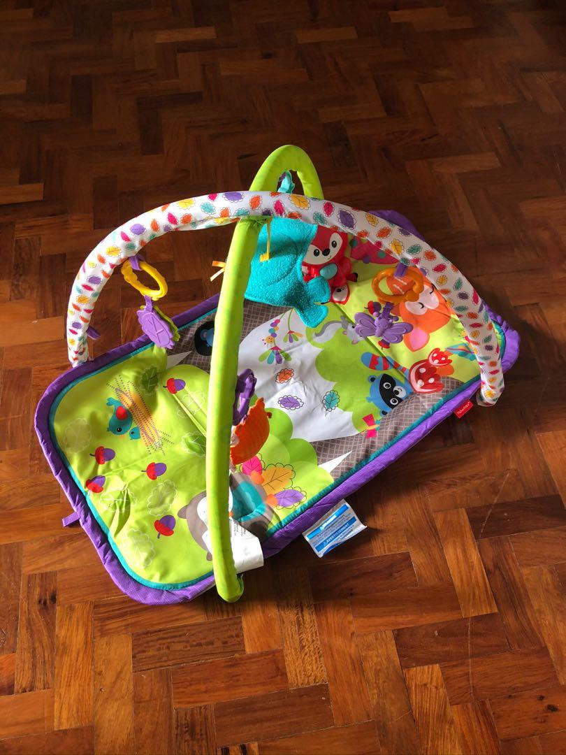 playmat hanging toys