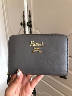 Salad Wallet 灰色真皮短款銀包👛全新64226037382274110