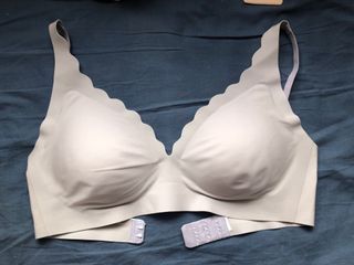 （分類：）位於 。 由 tucloser 提交（商品編號 1016003825，圖片 1）。簡介： 。