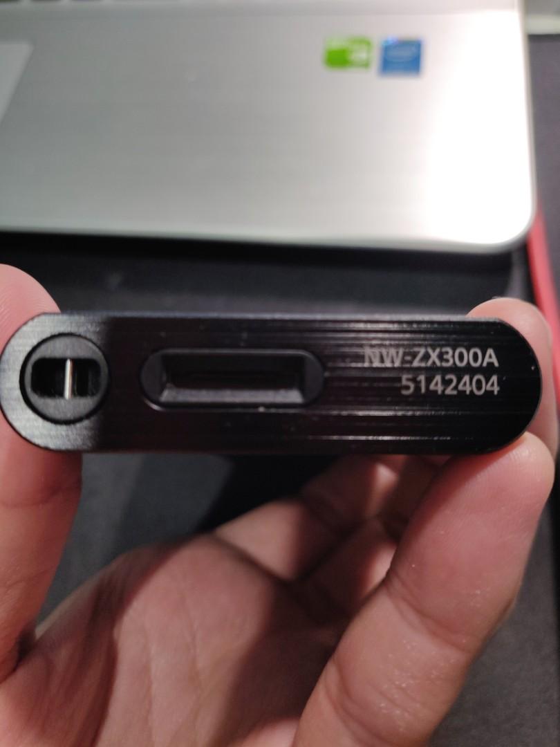 Sony NW-300A, 音響器材, 可攜式音響設備 - Carousell