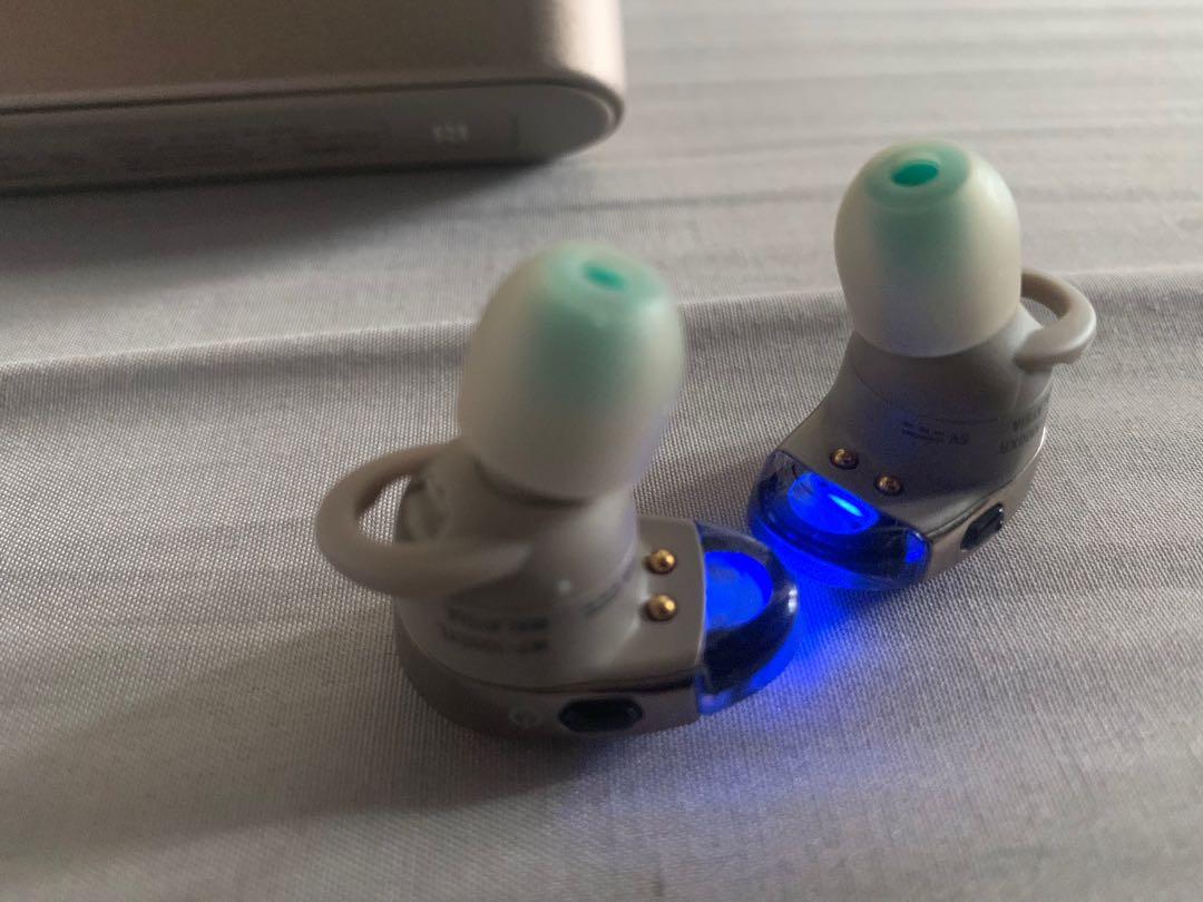 Sony WF 1000 XL Earbuds