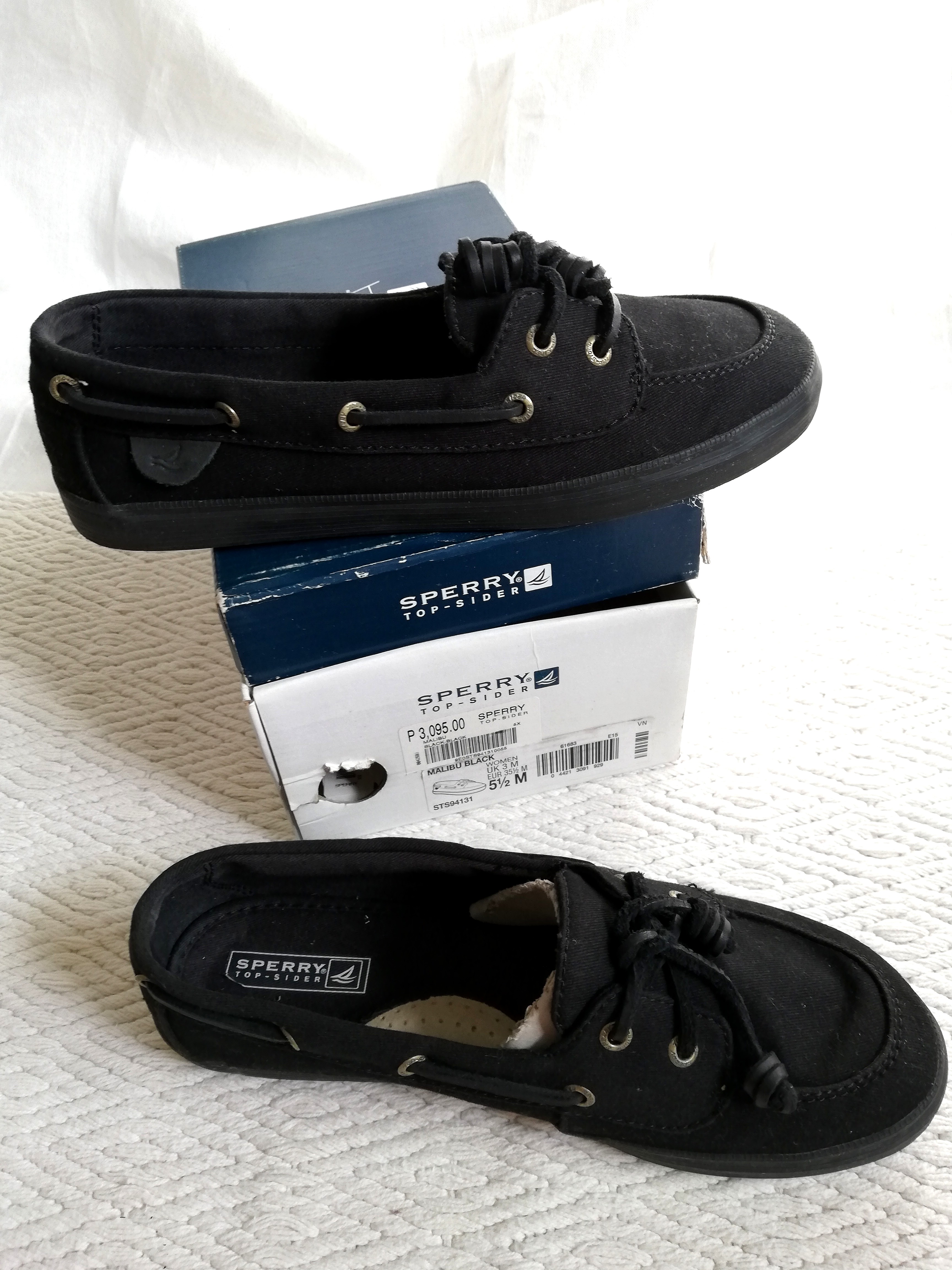 all black women's sperrys