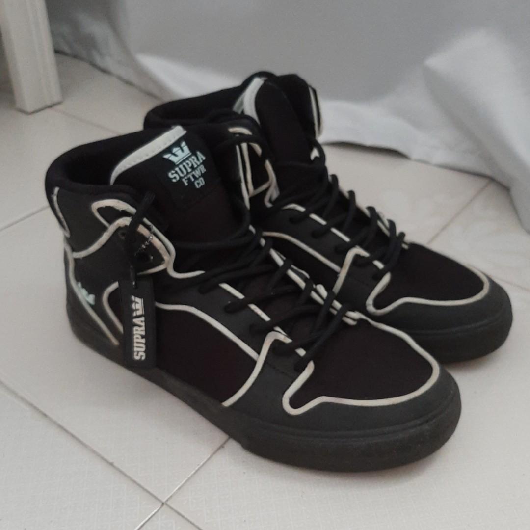 supra black sneakers