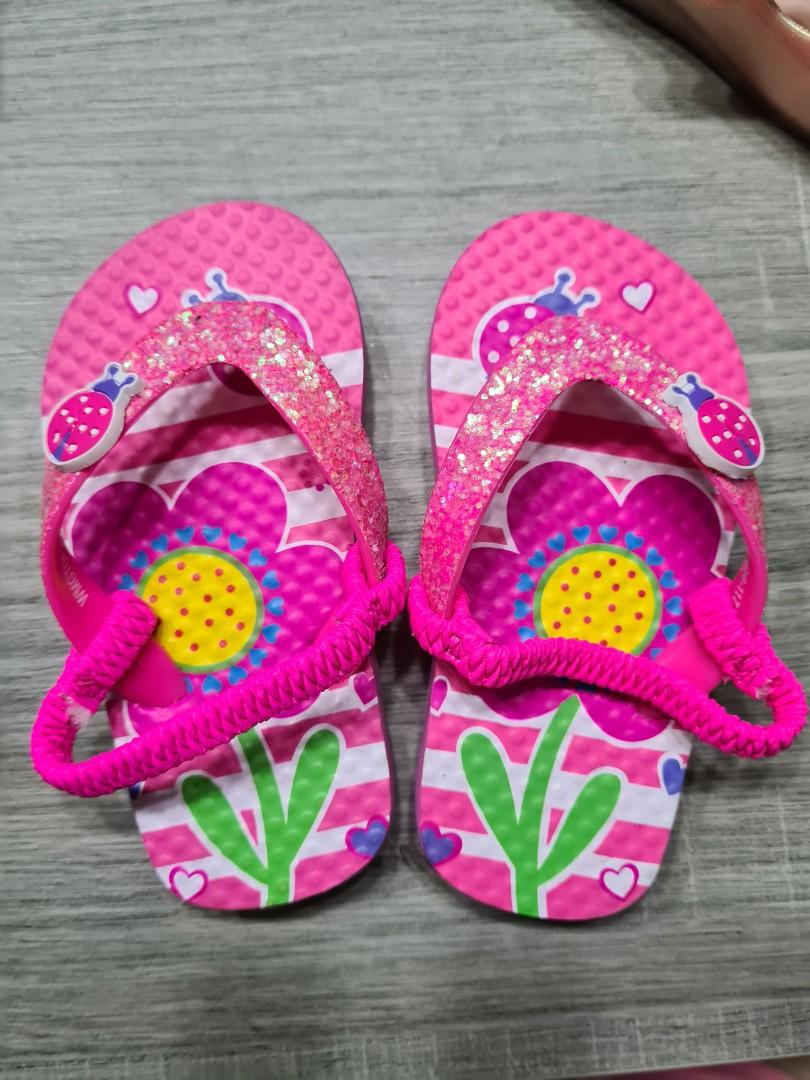 kids slippers size 6