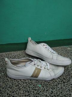 tommy hilfiger lexx sneakers