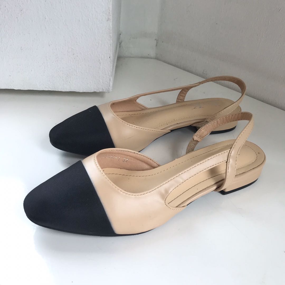 Two Tone Chanel Inspired Slingback Flats, Women's Fashion, Footwear, Flats  & Sandals on Carousell