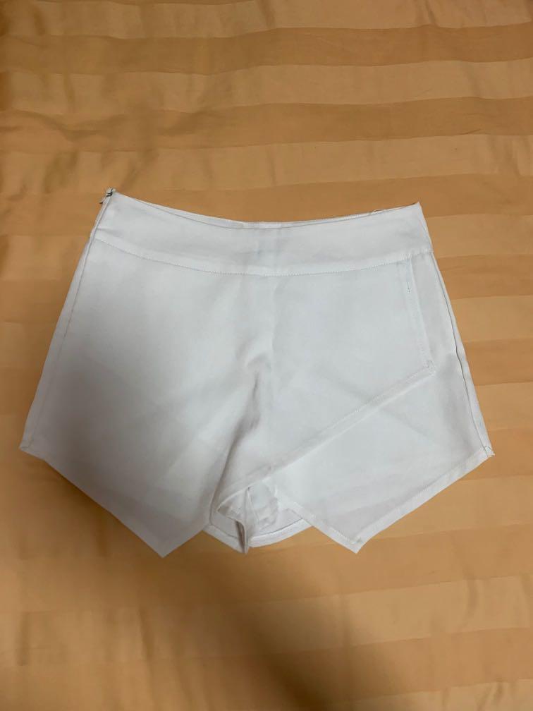 White envelope shorts clearance