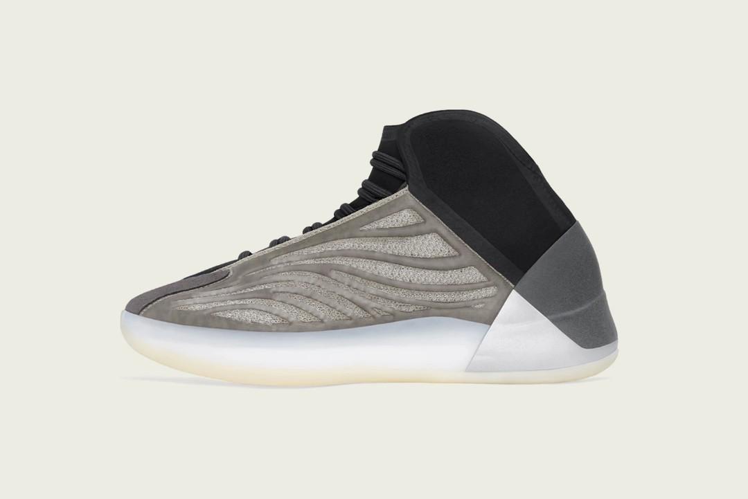 Copping The Yeezy Quantum 'Barium' Basketball Shoes.
