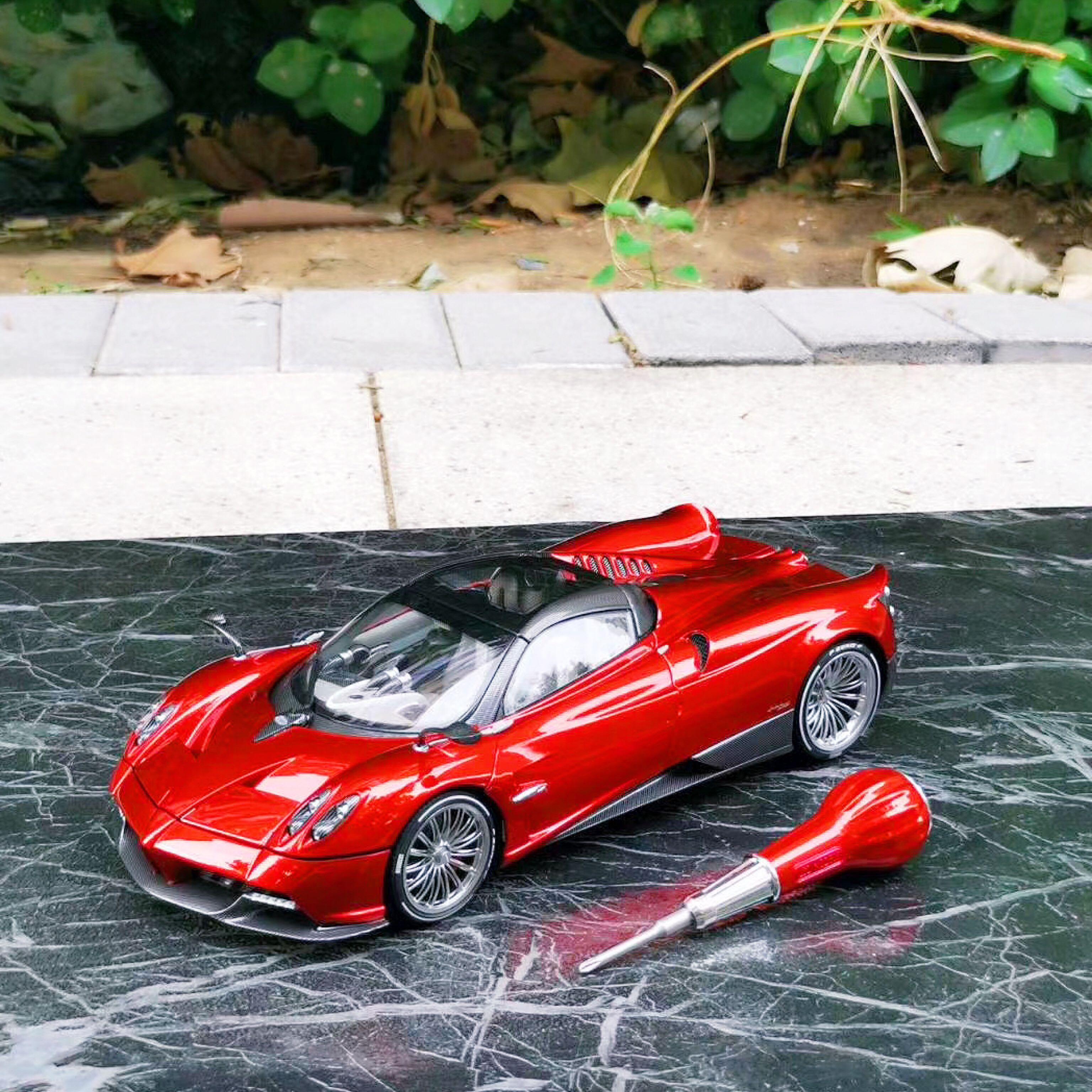 lcd diecast