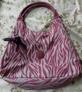 (Category: ) located in . Submitted by belleshe (Listing ID 1016217236, Image 1). Description: .