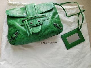 （分類：）位於 。 由 xoxochui 提交（商品編號 1016285728，圖片 1）。簡介： 。