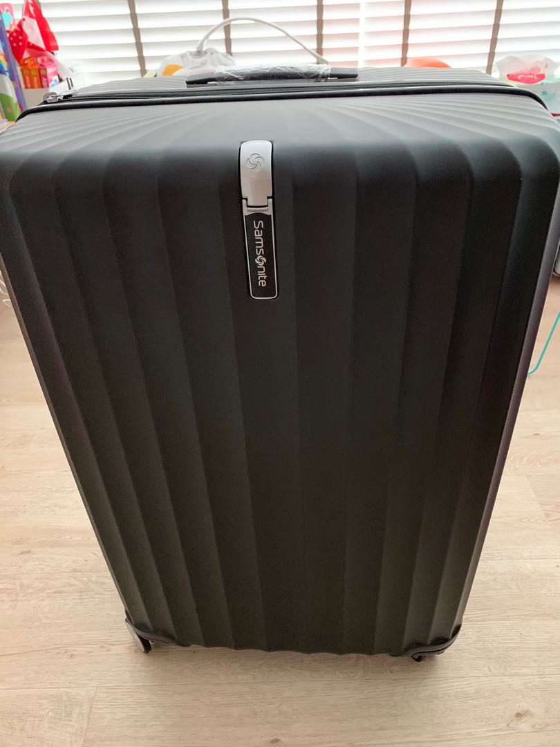 BN Samsonite Enow 28 inch 75cm Spinner Hobbies Toys Travel