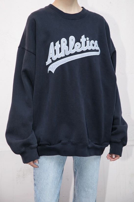 Brandy melville athletics sweatshirt Clearance