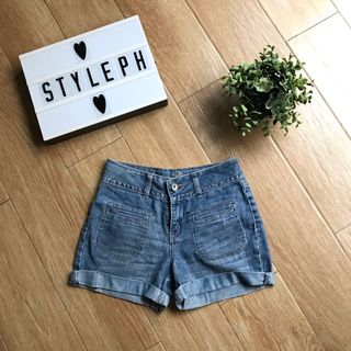 (Category: ) located in . Submitted by style.ph (Listing ID 1016387386, Image 1). Description: .