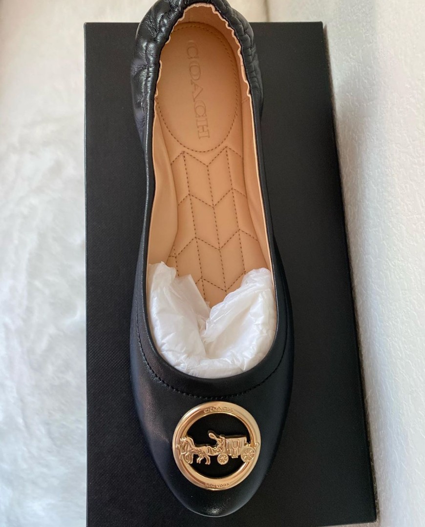 Coach Flats, Women's Fashion, Footwear, Flats & Sandals on Carousell