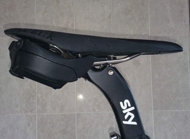 Aeroclam hotsell saddle bag