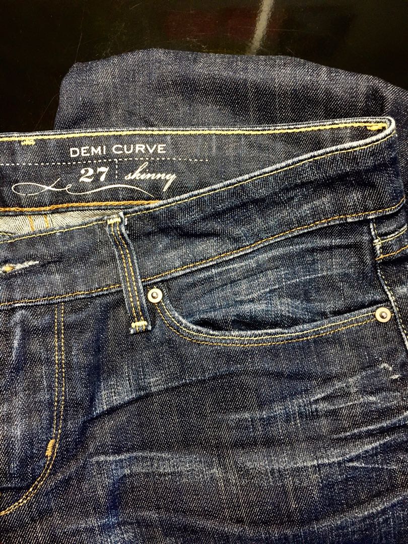 levis female jeans