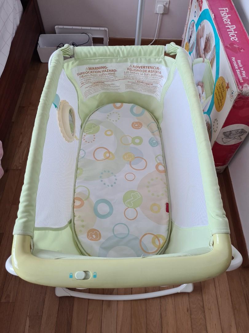 FISHER price Rock and play Baby Rocker, Babies & Kids, Infant Playtime
