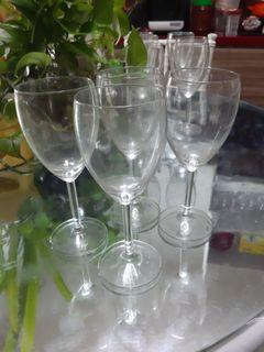 FREE..60 PCS Glasses