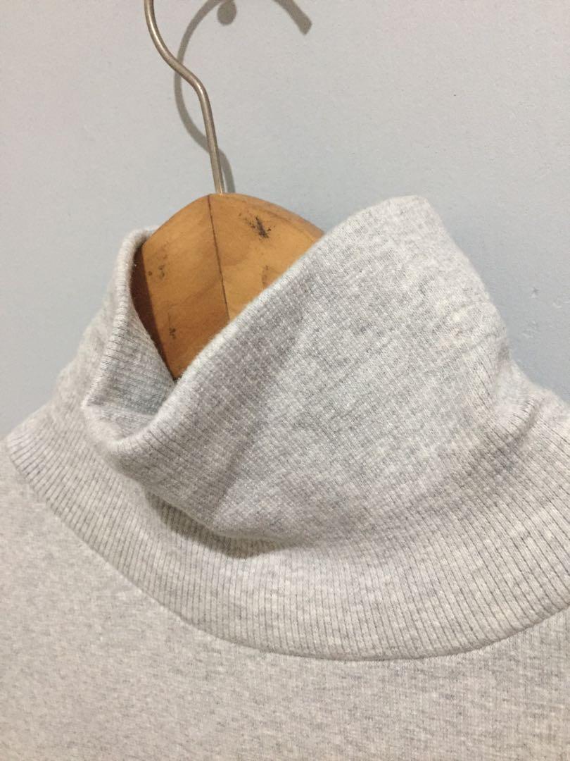 Gray Sleeveless Turtleneck Dress (Category: Dresses) located in Pasig City. Submitted by shophefty (Listing ID 1016329118, Image 3). Description: Gray Sleeveless Turtleneck Dress Item is in excellent condition. Never been used. Rfs: decluttering.
