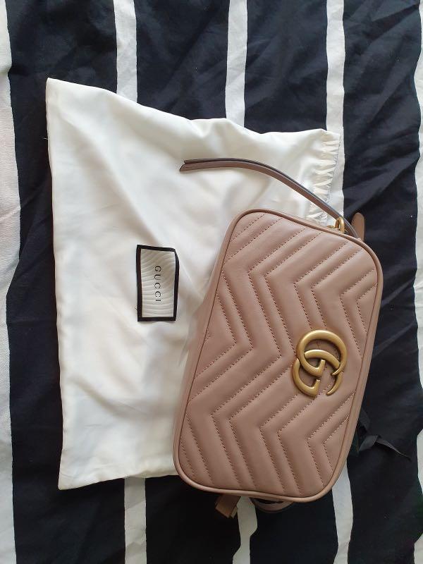 Gucci Sling bag, Women&#39;s Fashion, Bags & Wallets, Sling Bags on Carousell
