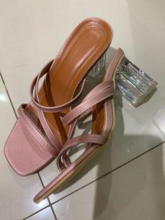 NEW Isabel Adelia Transparant Pump Heels