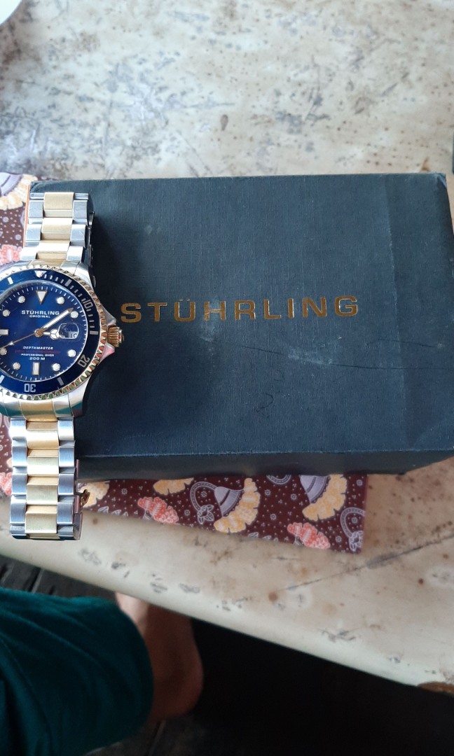 Jam tangan stuhrling original