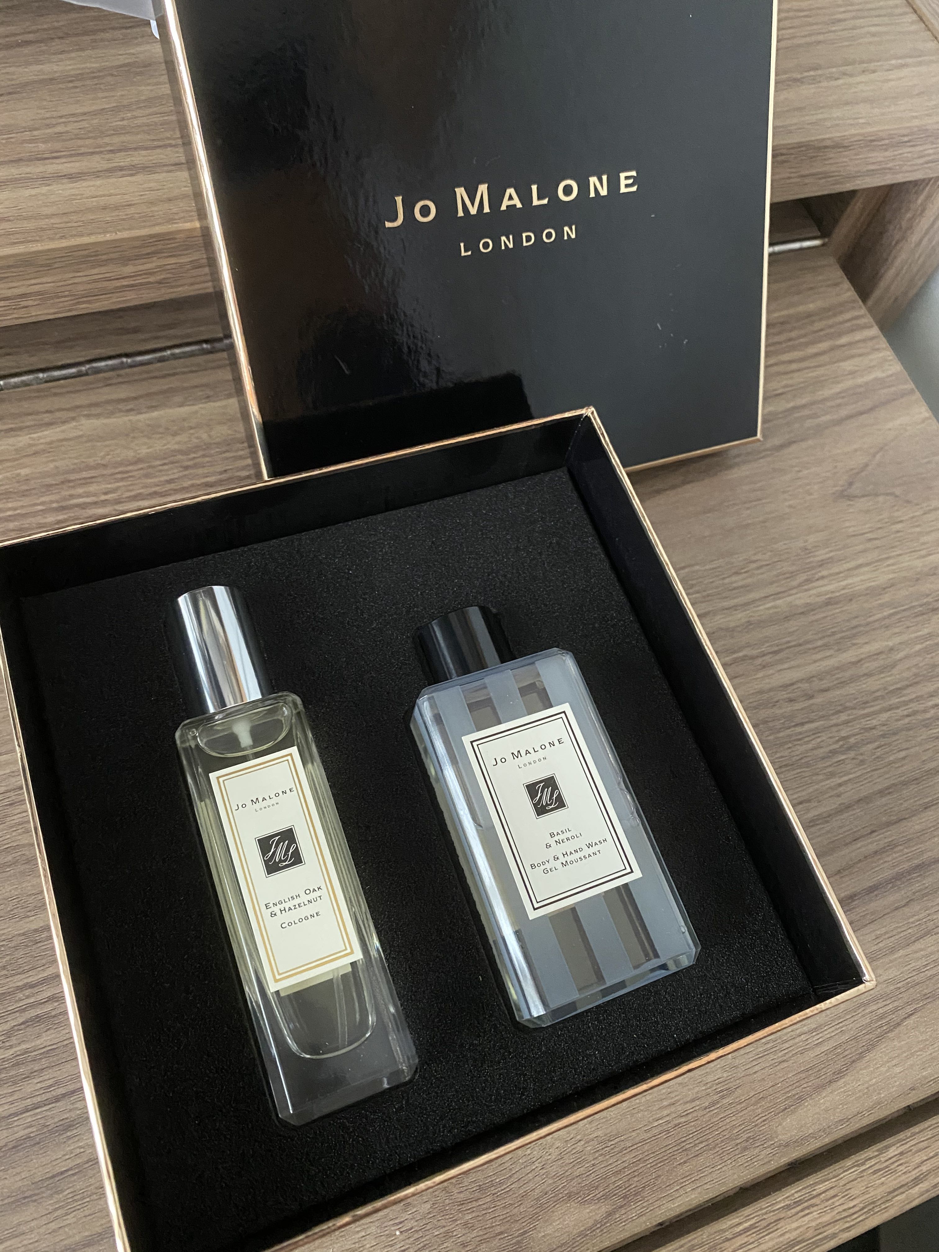 Jo Malone 香水禮盒 English Oak & Hazelnut CologneBasil & Neroli Body&Hand