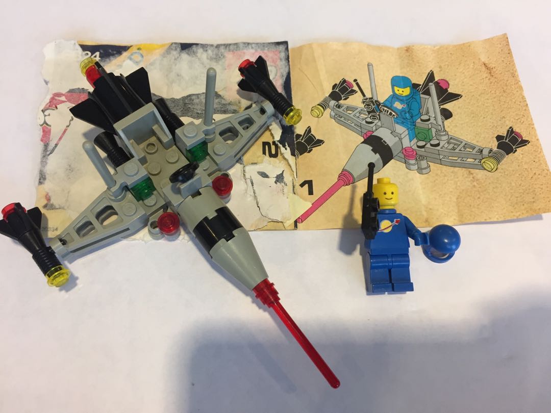 Lego 6824 space dart 1 Hobbies Toys Collectibles