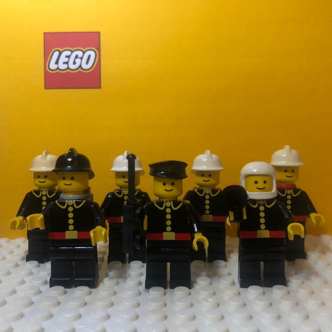 lego classic figures