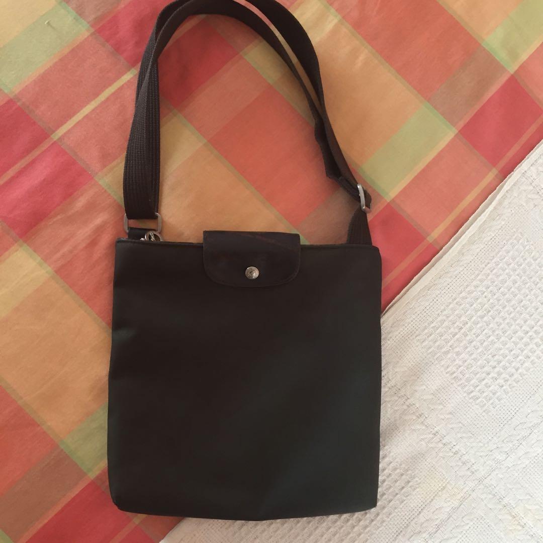 longchamp sling