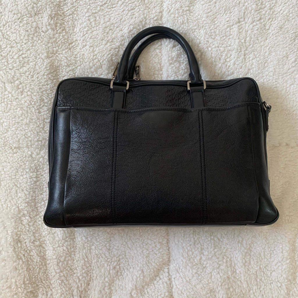 Louis Quatorze Sling Messenger Bag, Men's Fashion, Bags, Sling Bags on  Carousell